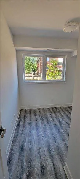 Photo 2 of Unit 202, 6065 Mcleod Road, Niagara Falls, Arad/Fallsview — HOMEH