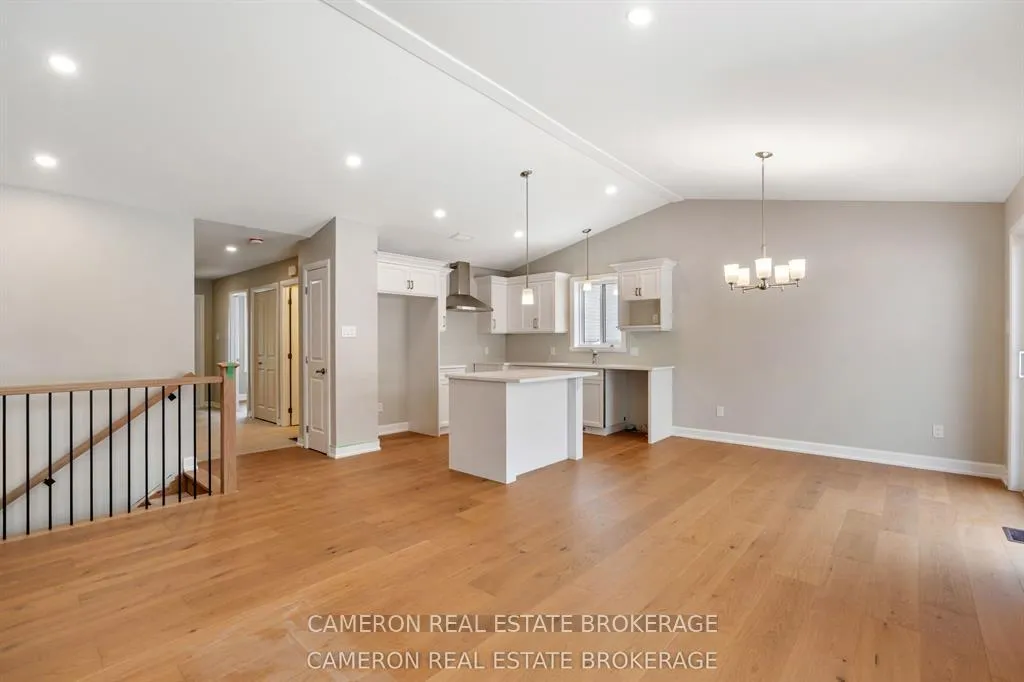 Photo 3 of 3153 Mauricy Street, Cornwall — HOMEH