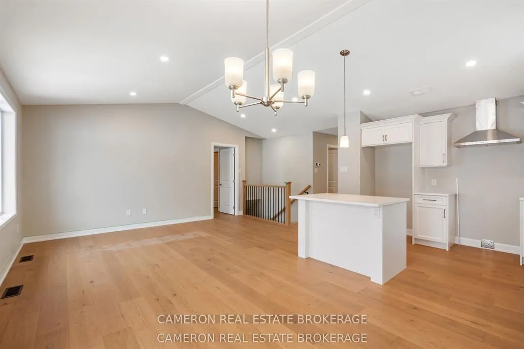Photo 10 of 3153 Mauricy Street, Cornwall — HOMEH