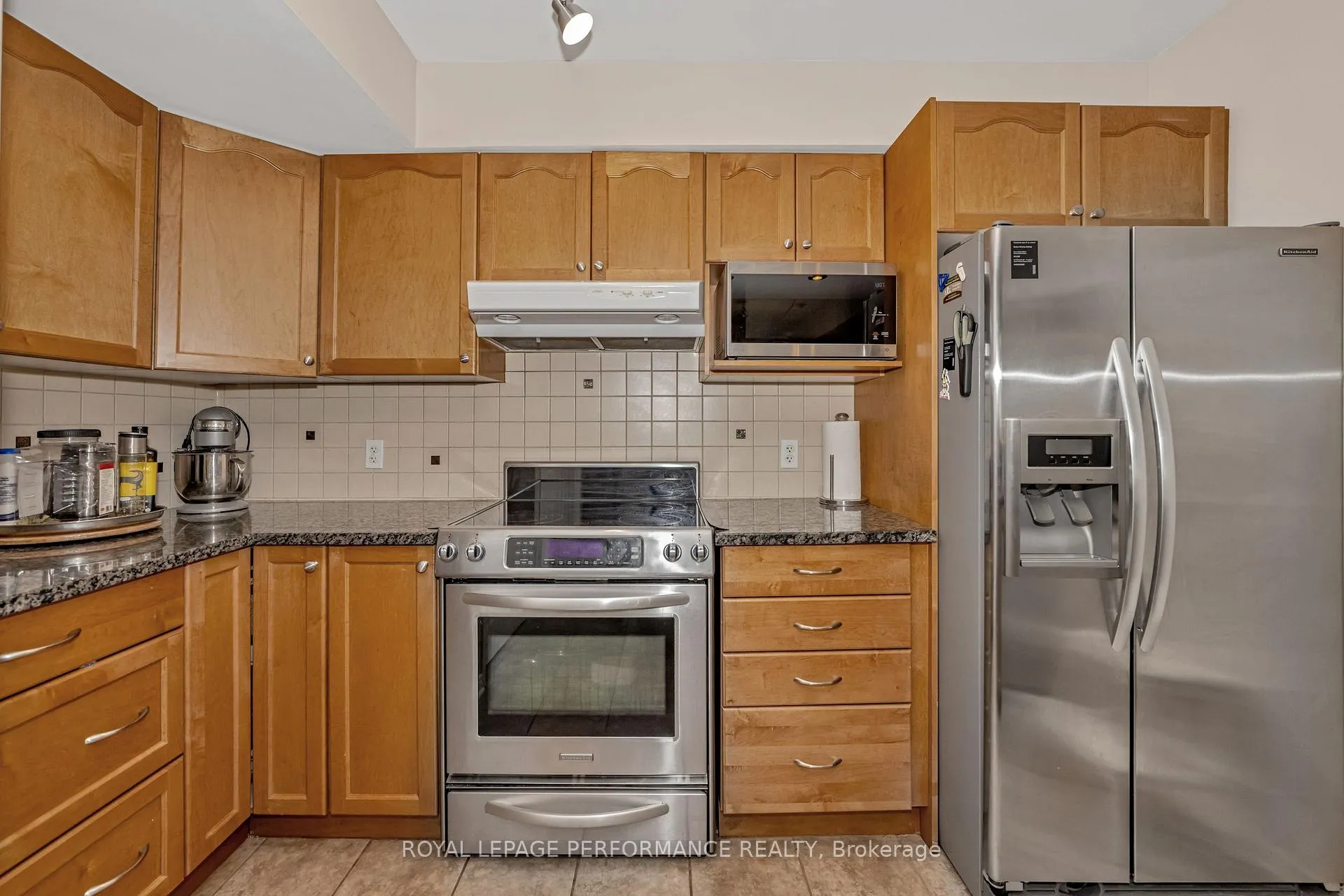 Photo 13 of Unit 203, 1921 St Joseph Boulevard, Ottawa, Convent Glen South — HOMEH