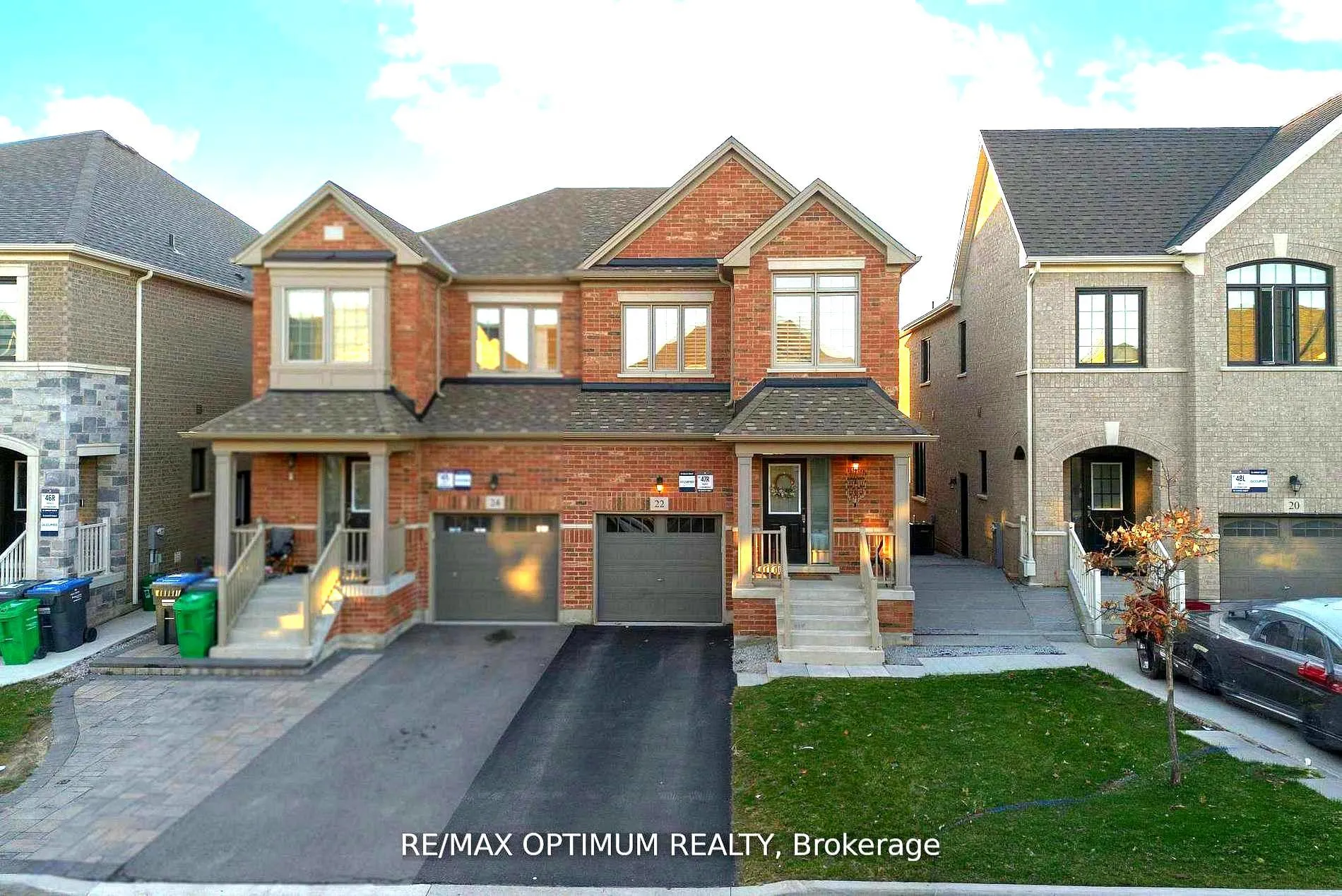 Photo 1 of 22 Fordham Road, Brampton, Bram West — HOMEH