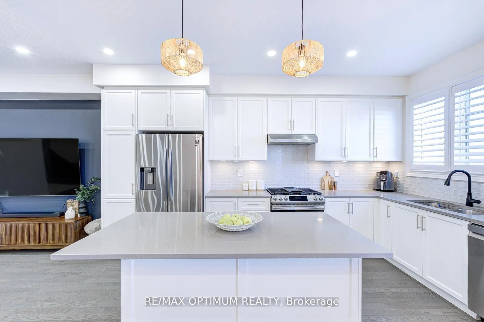 Photo 13 of 22 Fordham Road, Brampton, Bram West — HOMEH
