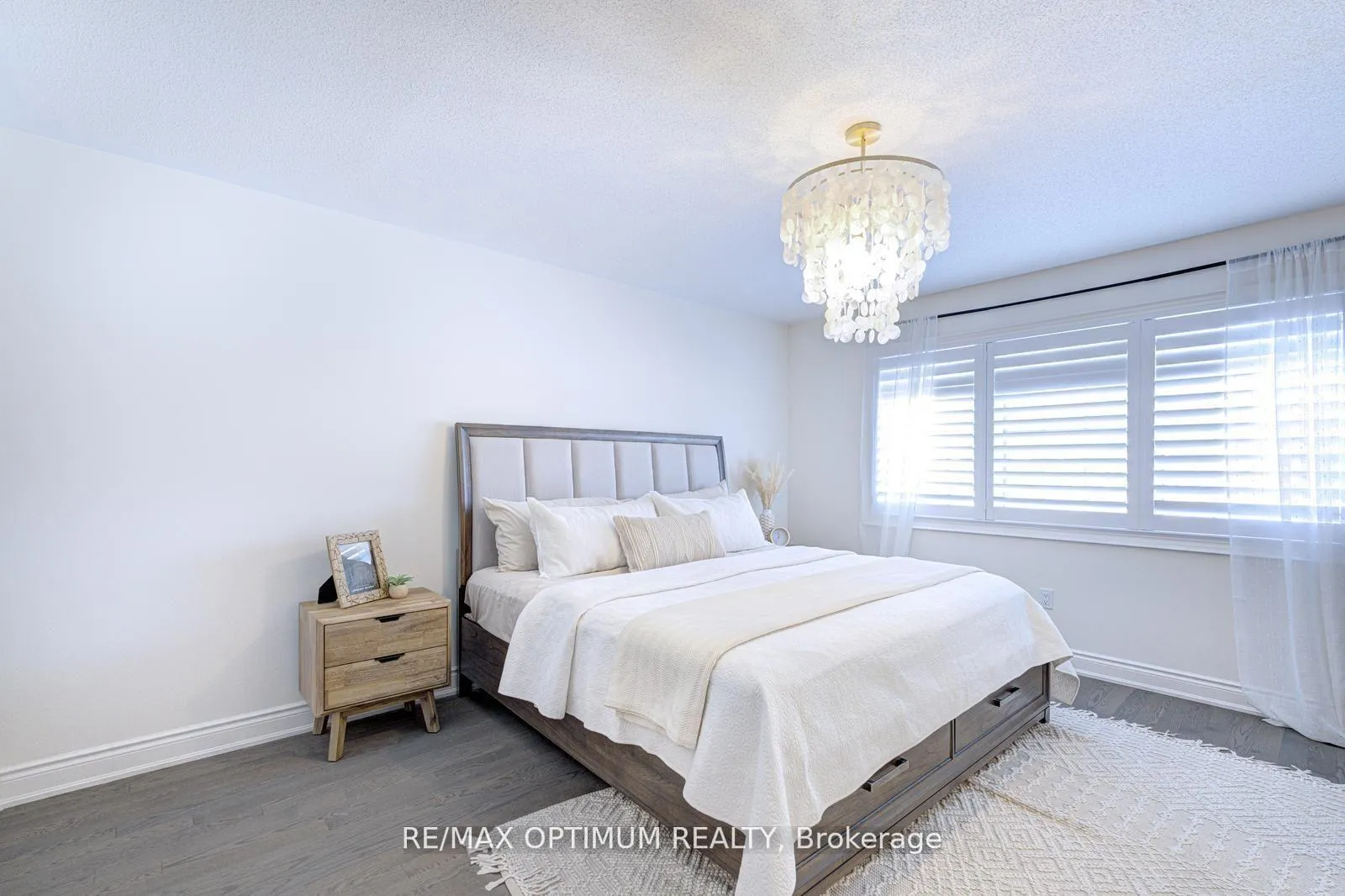 Photo 21 of 22 Fordham Road, Brampton, Bram West — HOMEH