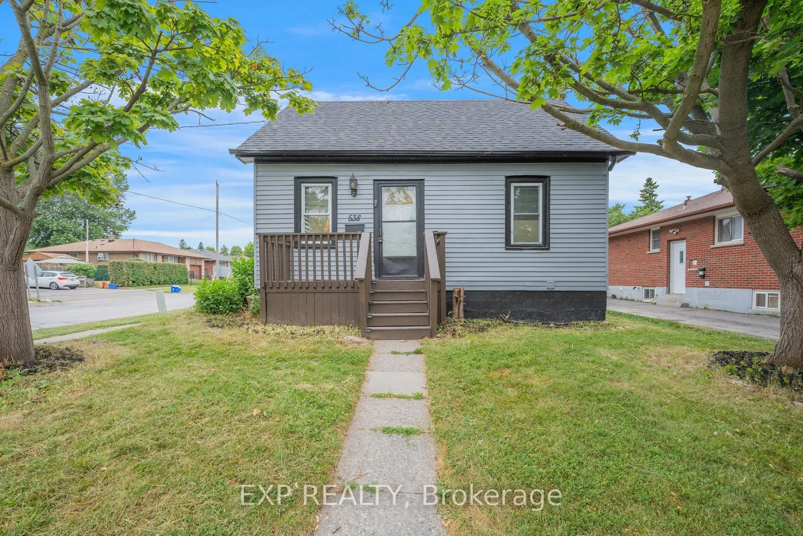 Front of 538 Wilson Rd S