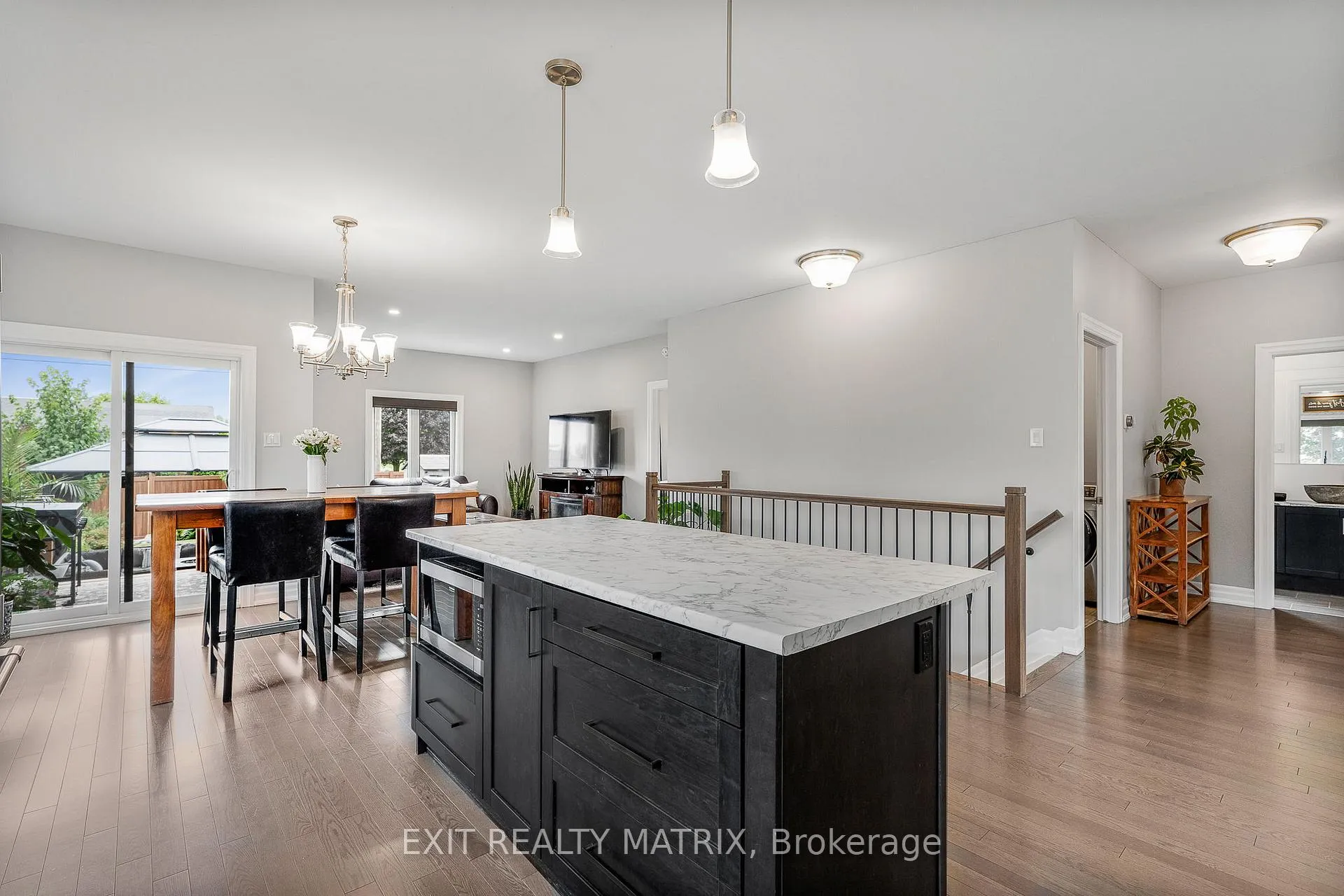 Photo 9 of 56 Nancy Street, Russell, Embrun — HOMEH