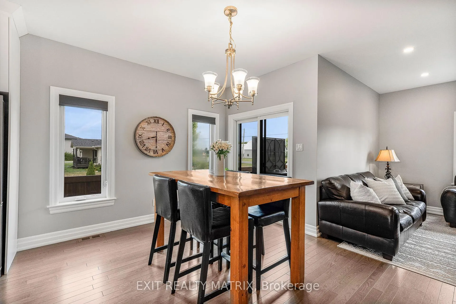 Photo 10 of 56 Nancy Street, Russell, Embrun — HOMEH