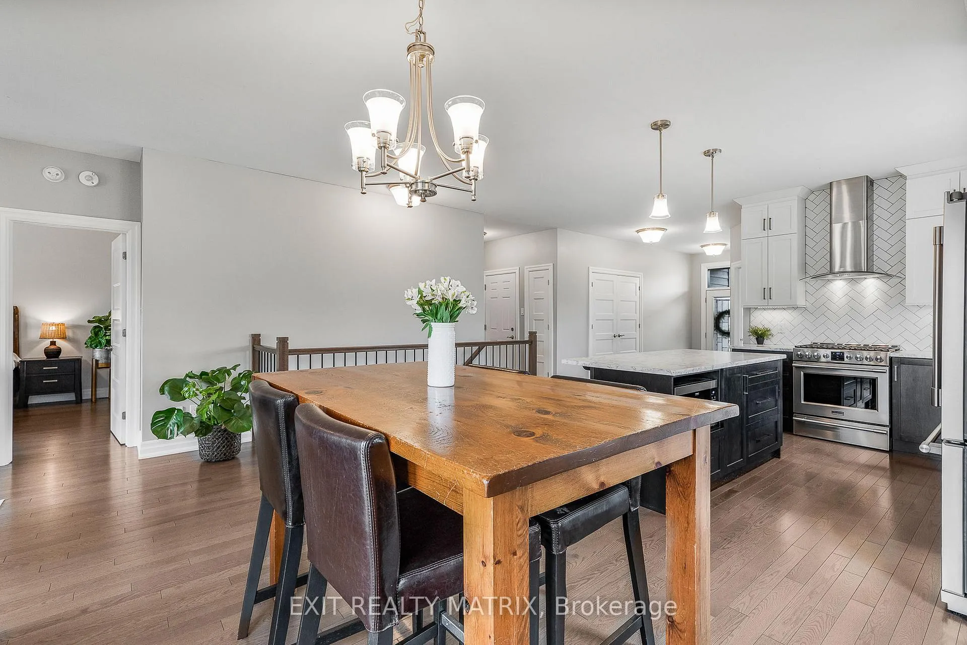 Photo 11 of 56 Nancy Street, Russell, Embrun — HOMEH