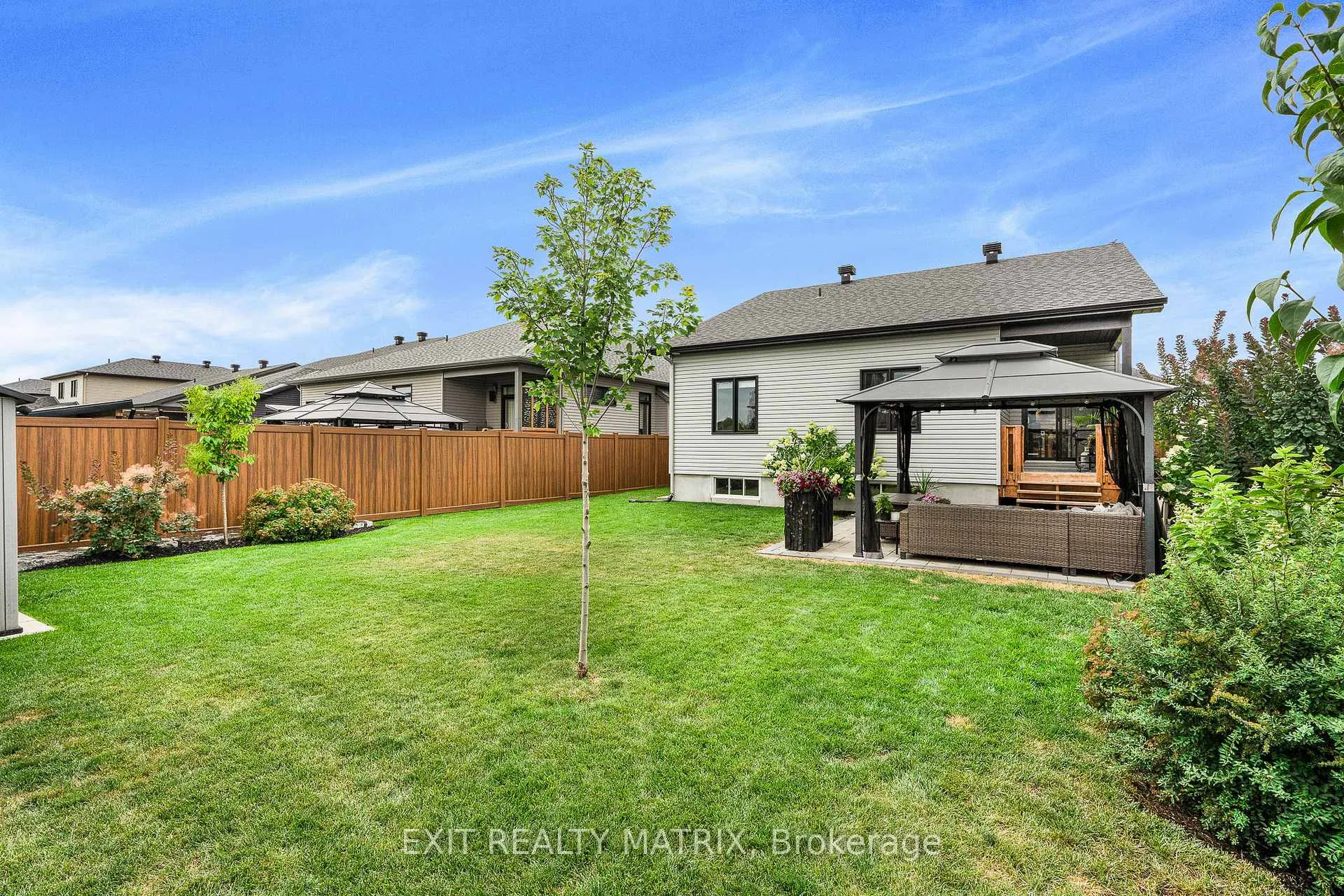 Photo 19 of 56 Nancy Street, Russell, Embrun — HOMEH