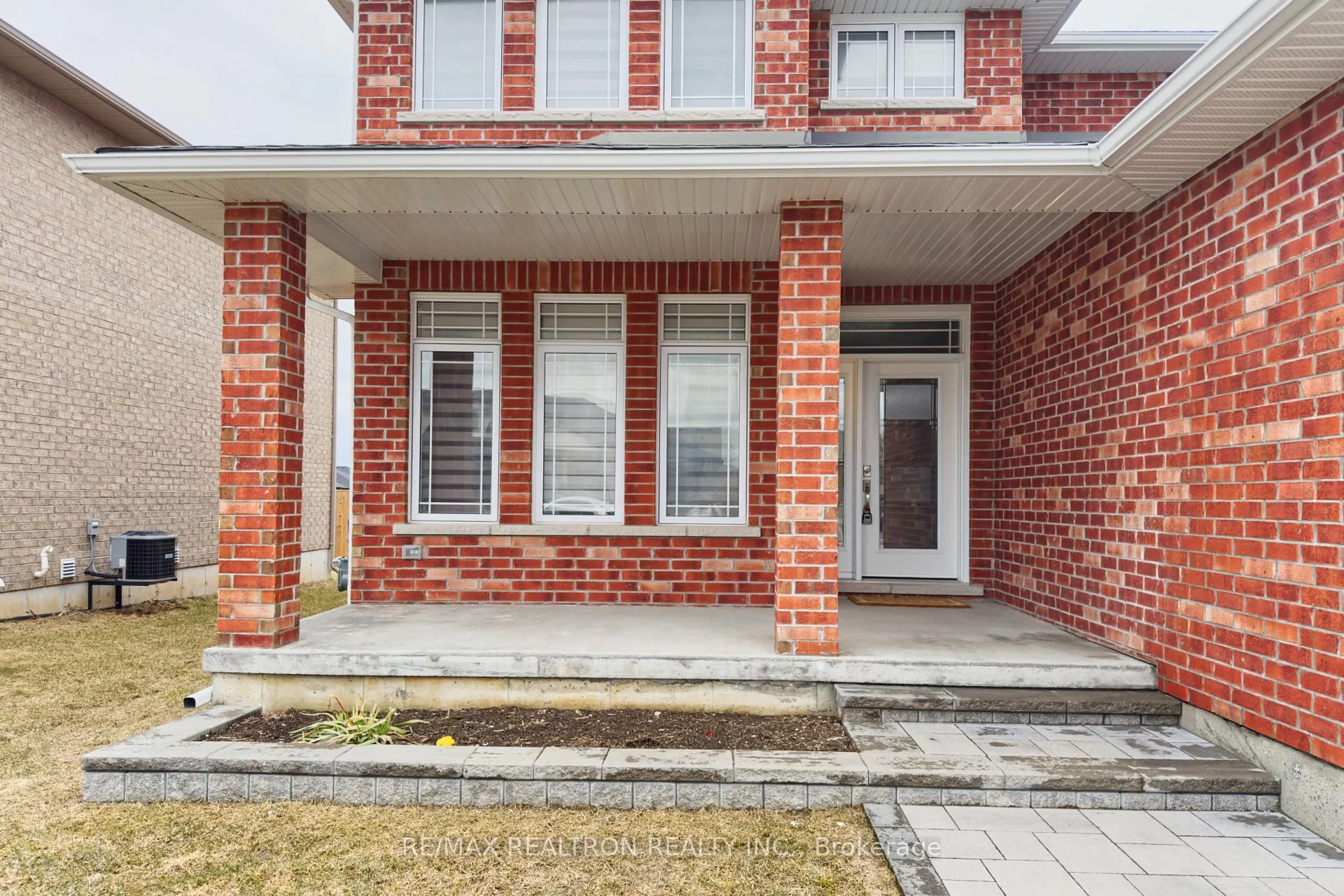 Photo 3 of 51 Wims Way, Belleville, Thurlow Ward — HOMEH