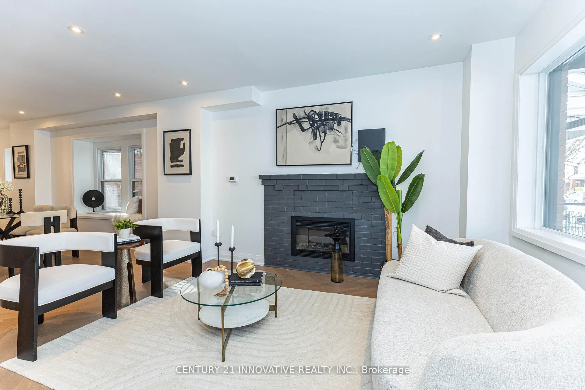 Photo 8 of 371 Milverton Boulevard, Toronto, Danforth Village-East York — HOMEH