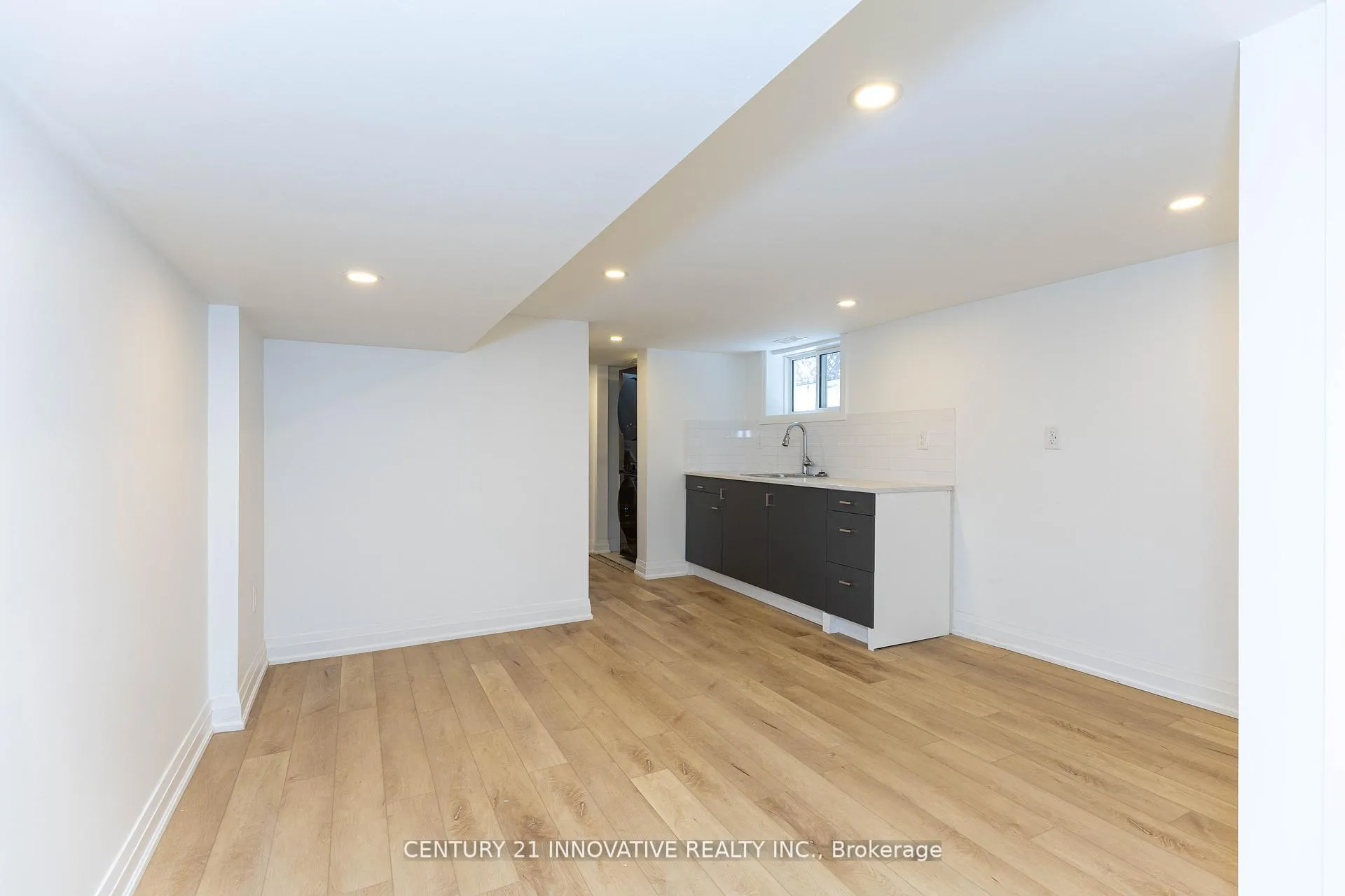 Photo 36 of 371 Milverton Boulevard, Toronto, Danforth Village-East York — HOMEH
