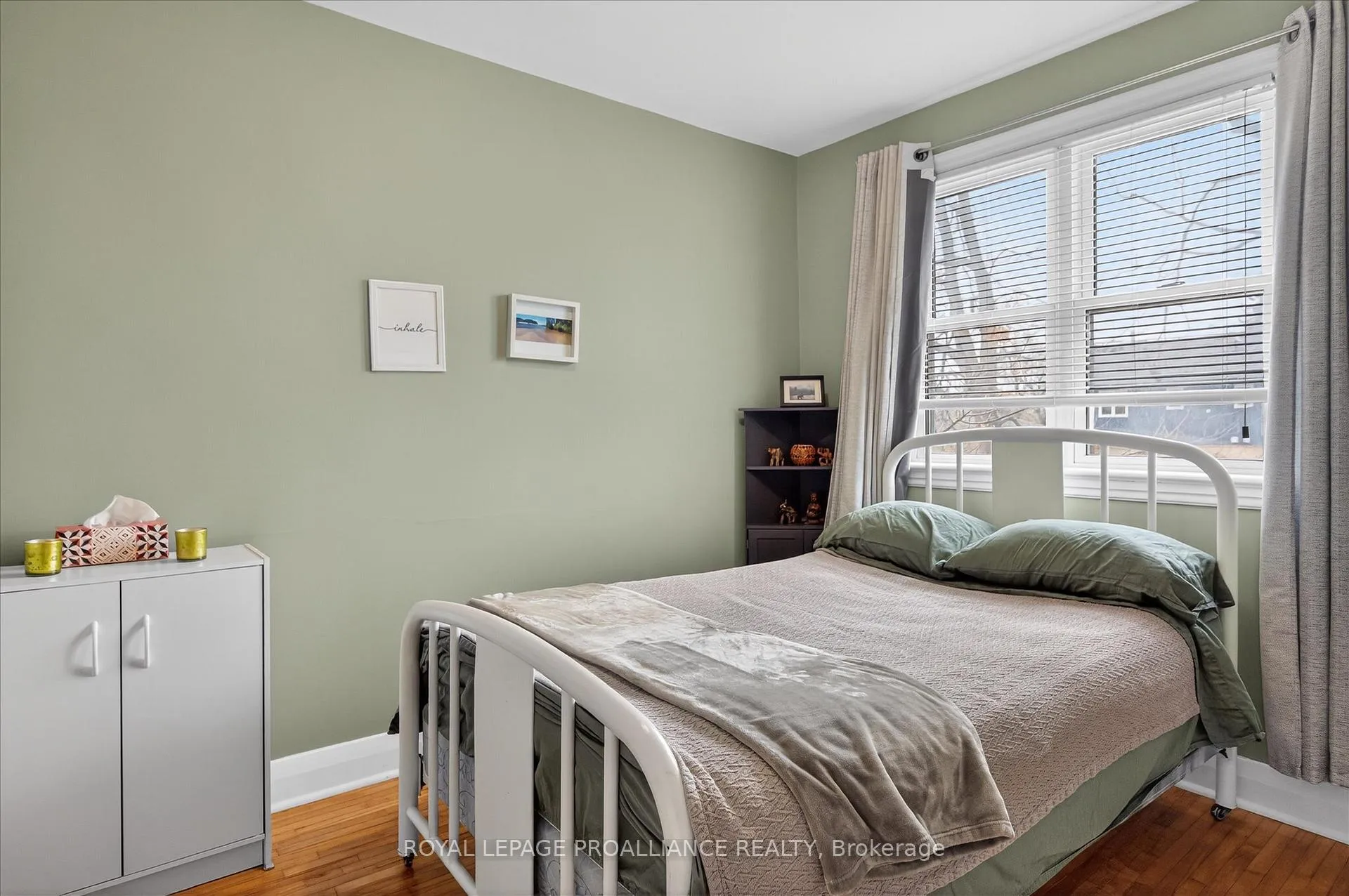 Photo 15 of 637 Beverly Street, Peterborough, Ashburnham Ward 4 — HOMEH