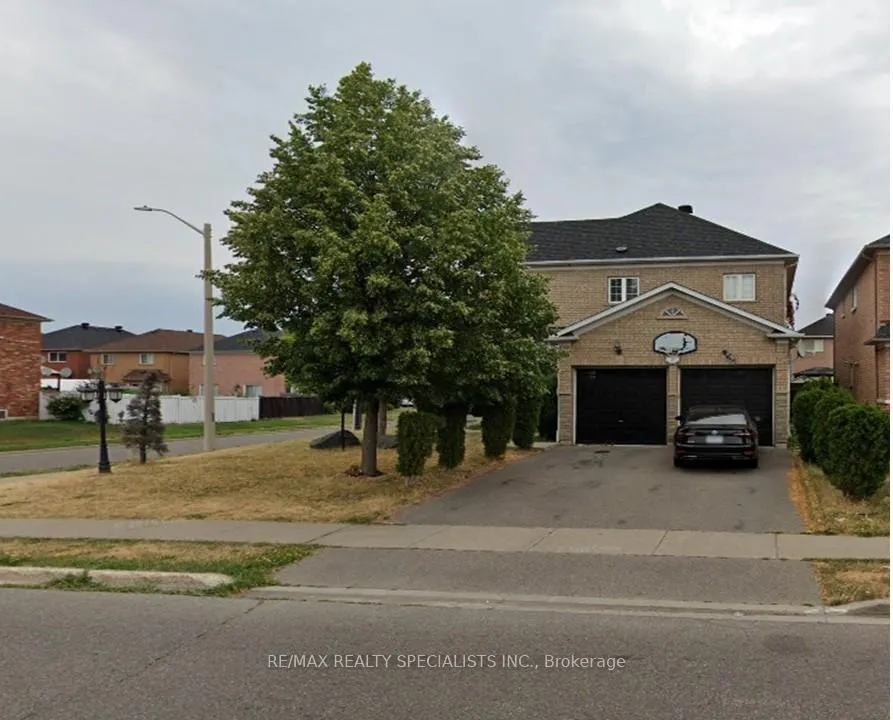 Front of 2 Loggers Lane