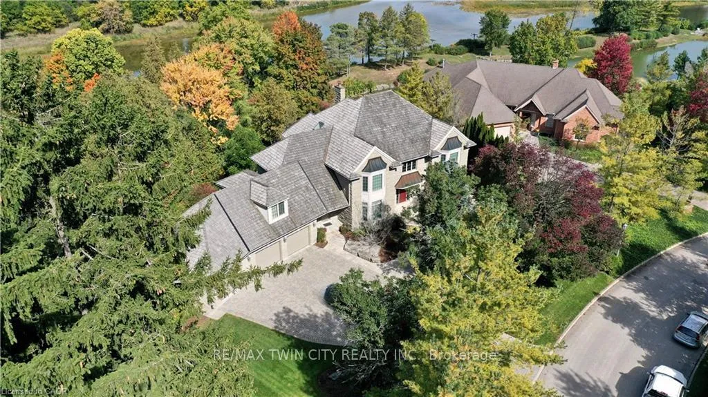 Photo 2 of 338 River Oak Place, Waterloo — HOMEH