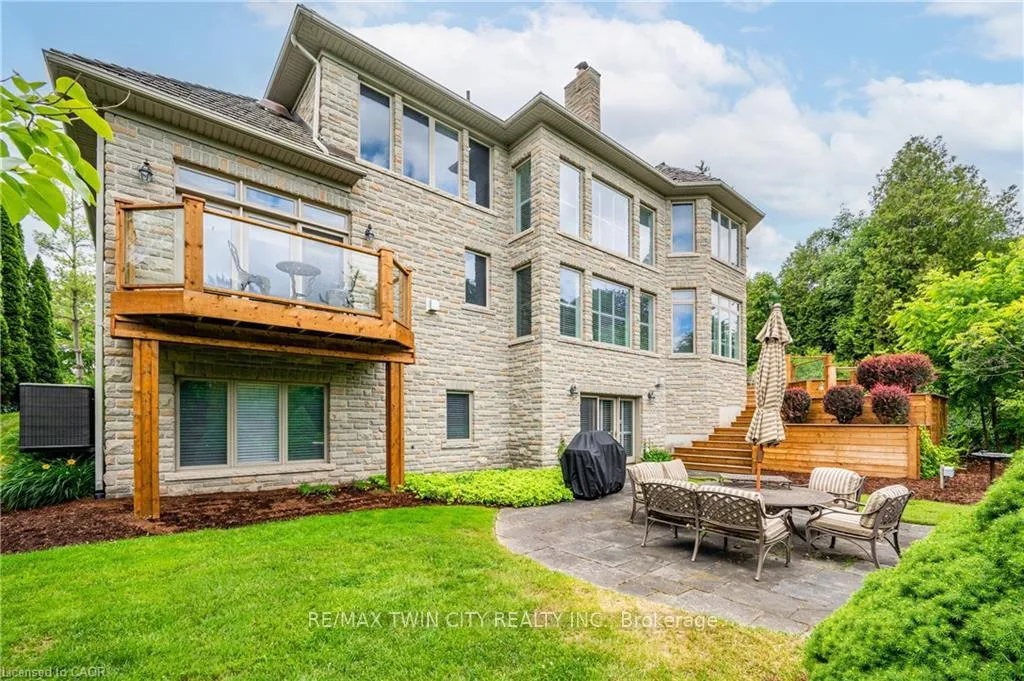 Photo 5 of 338 River Oak Place, Waterloo — HOMEH