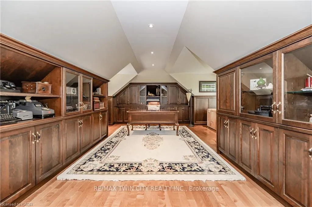 Photo 31 of 338 River Oak Place, Waterloo — HOMEH
