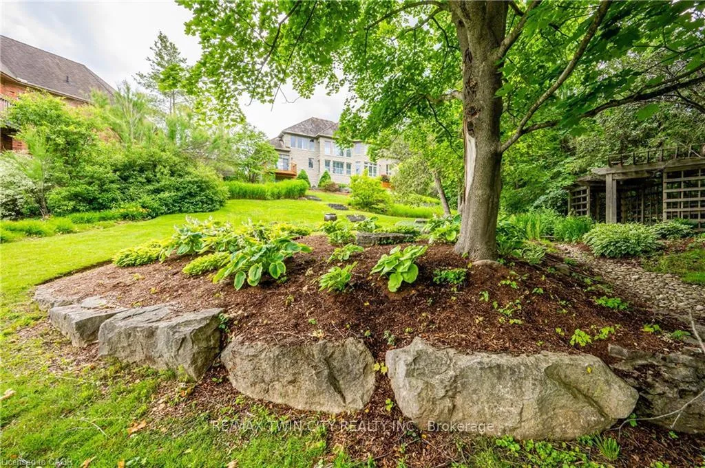 Photo 43 of 338 River Oak Place, Waterloo — HOMEH