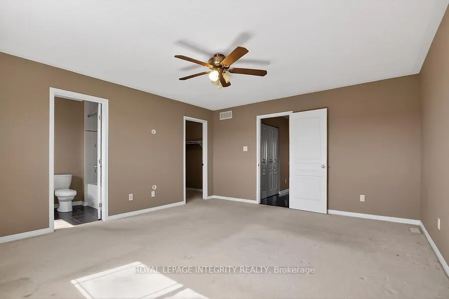 Photo 15 of 672 Pepperville Crescent E, Ottawa, Kanata - Emerald Meadows/Trailwest — HOMEH