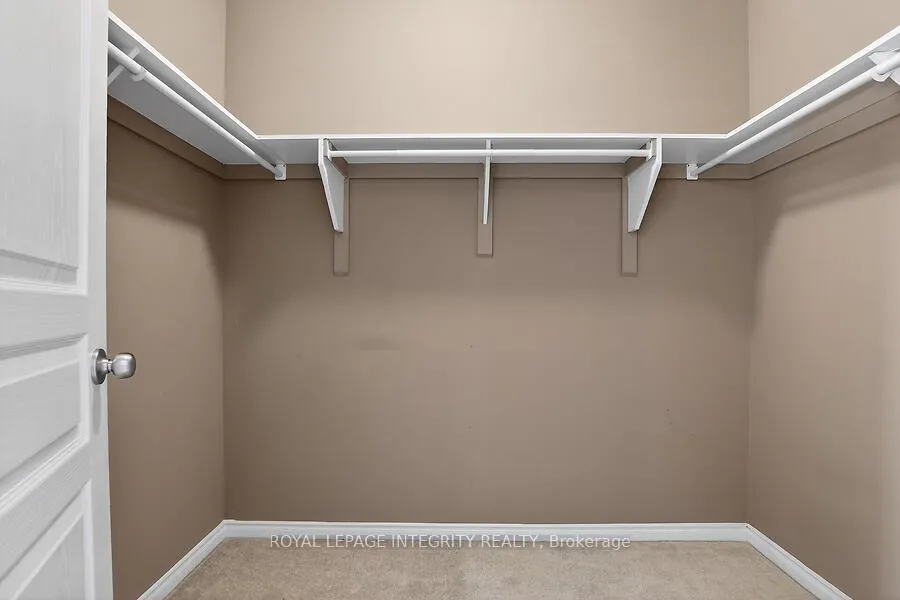 Photo 16 of 672 Pepperville Crescent E, Ottawa, Kanata - Emerald Meadows/Trailwest — HOMEH
