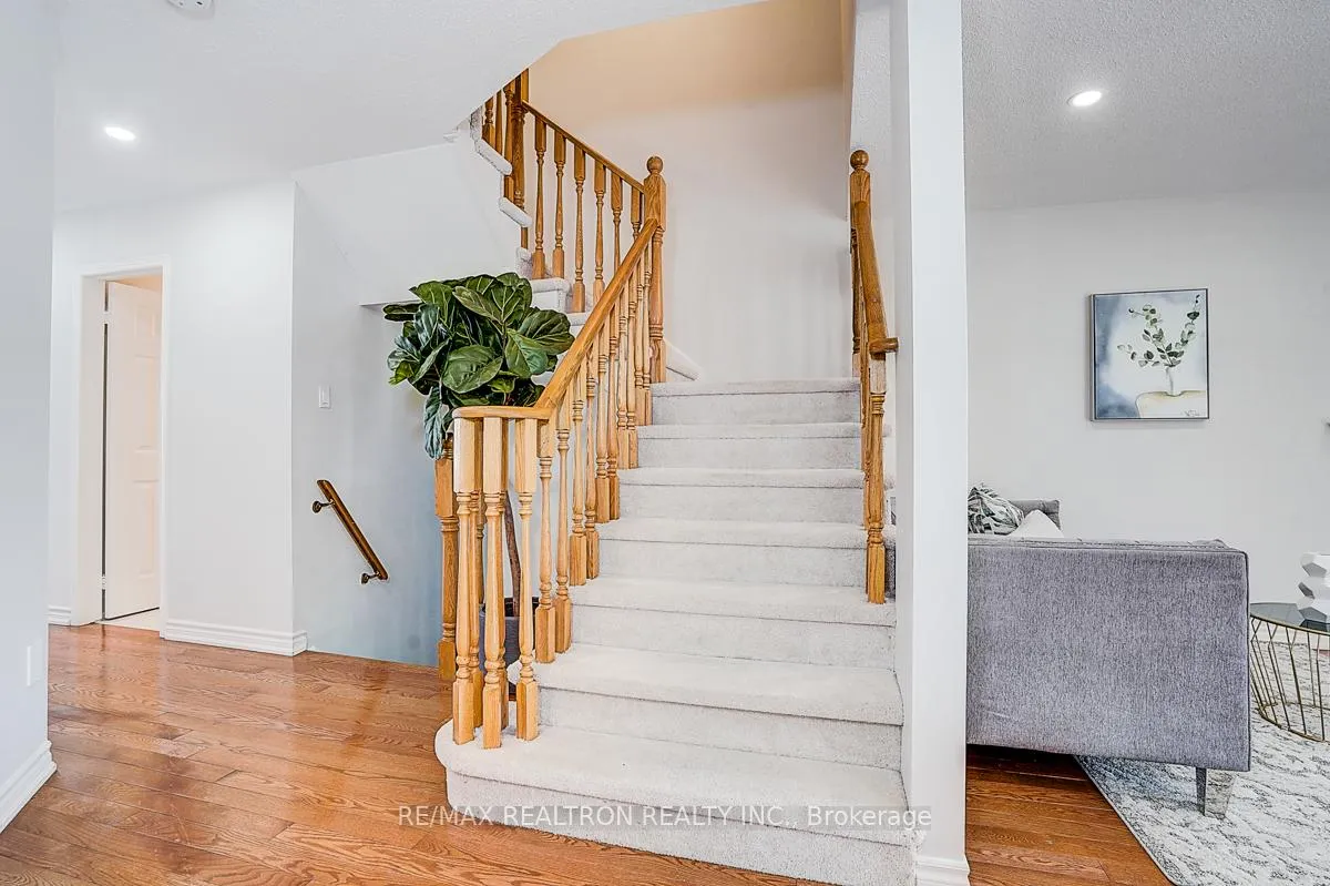 Photo 26 of 175 Trail Ridge Lane, Markham, Berczy — HOMEH