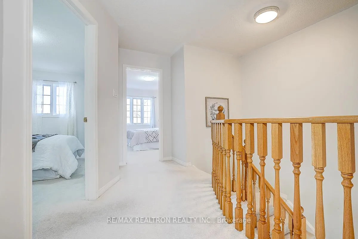 Photo 28 of 175 Trail Ridge Lane, Markham, Berczy — HOMEH