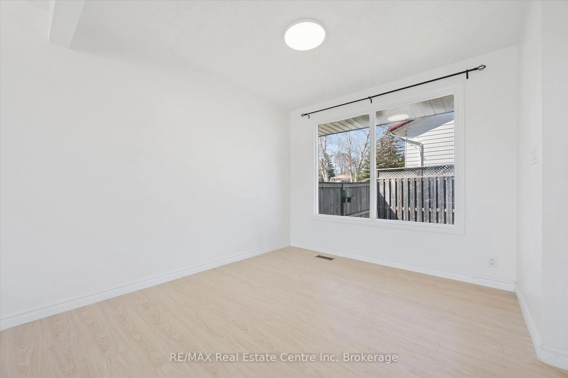 Photo 13 of 6 Eastview Road, Guelph, Grange Road — HOMEH