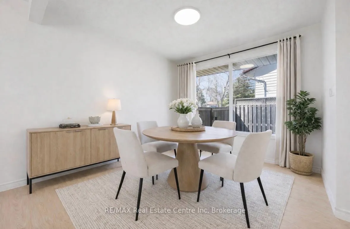 Photo 12 of 6 Eastview Road, Guelph, Grange Road — HOMEH