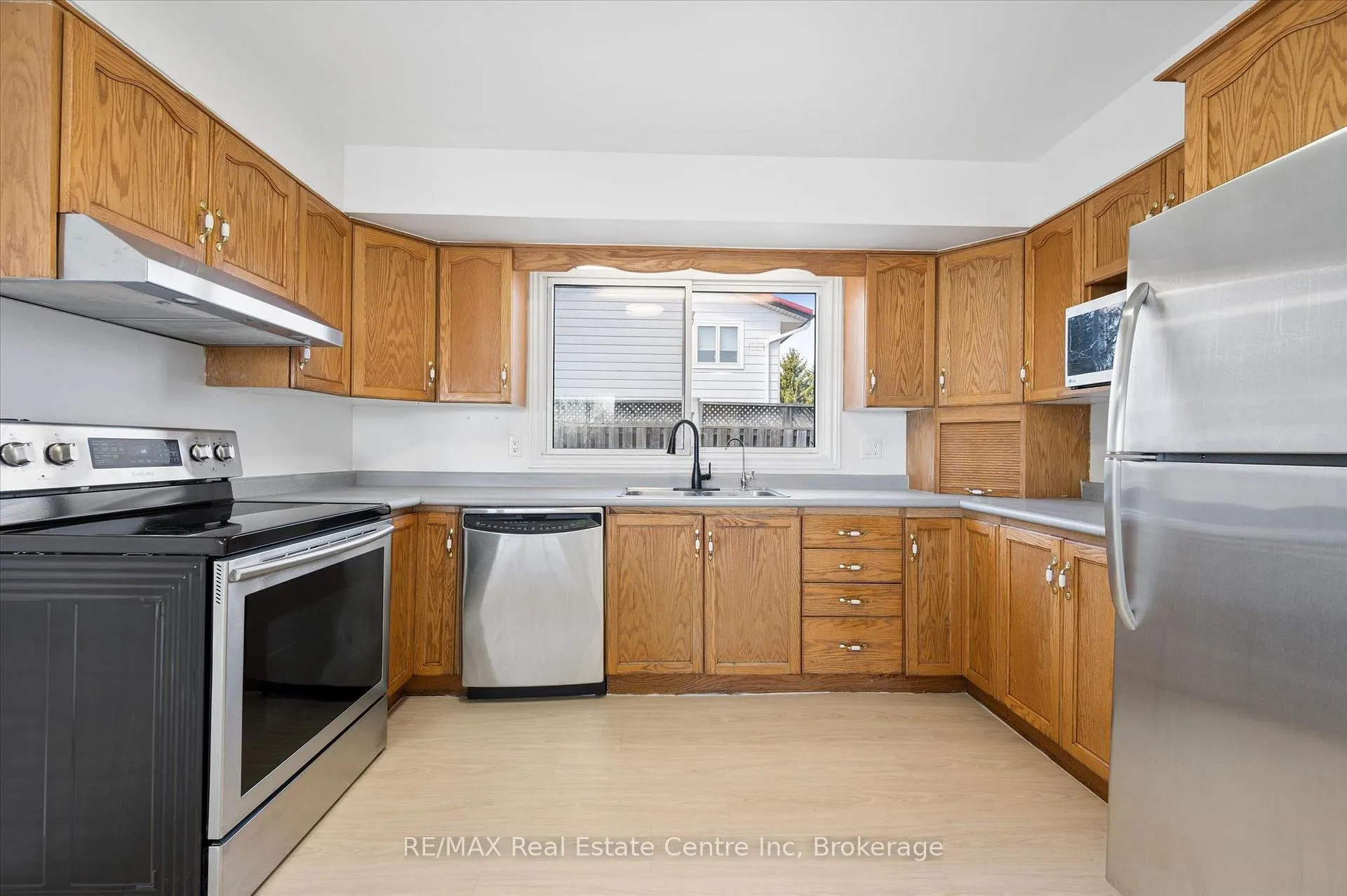 Photo 16 of 6 Eastview Road, Guelph, Grange Road — HOMEH