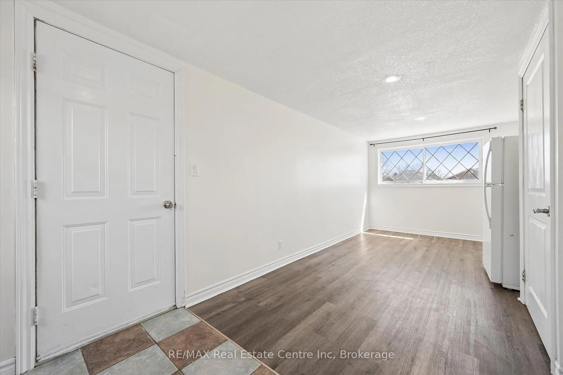 Photo 31 of 6 Eastview Road, Guelph, Grange Road — HOMEH