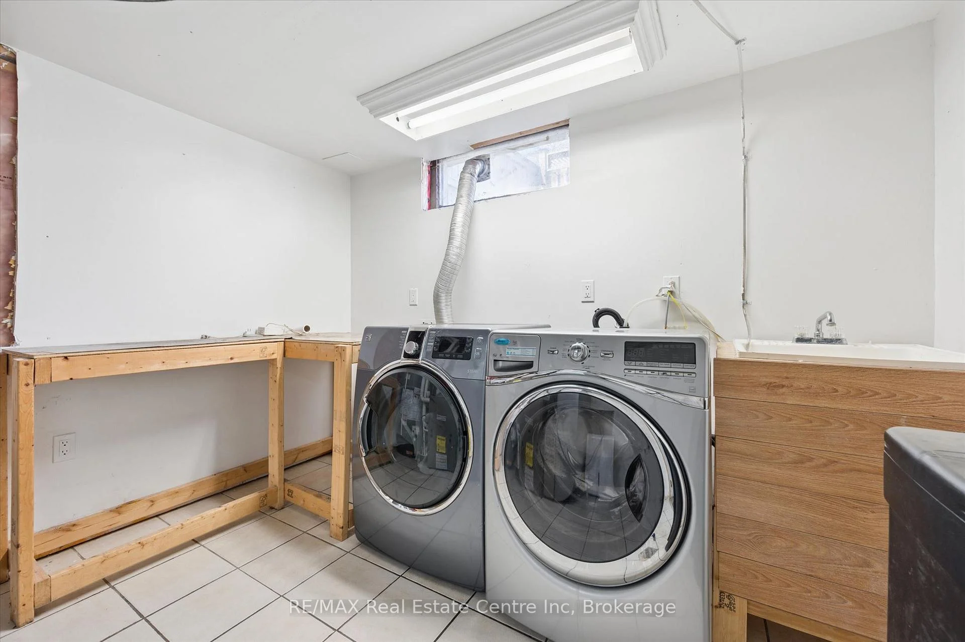 Photo 48 of 6 Eastview Road, Guelph, Grange Road — HOMEH