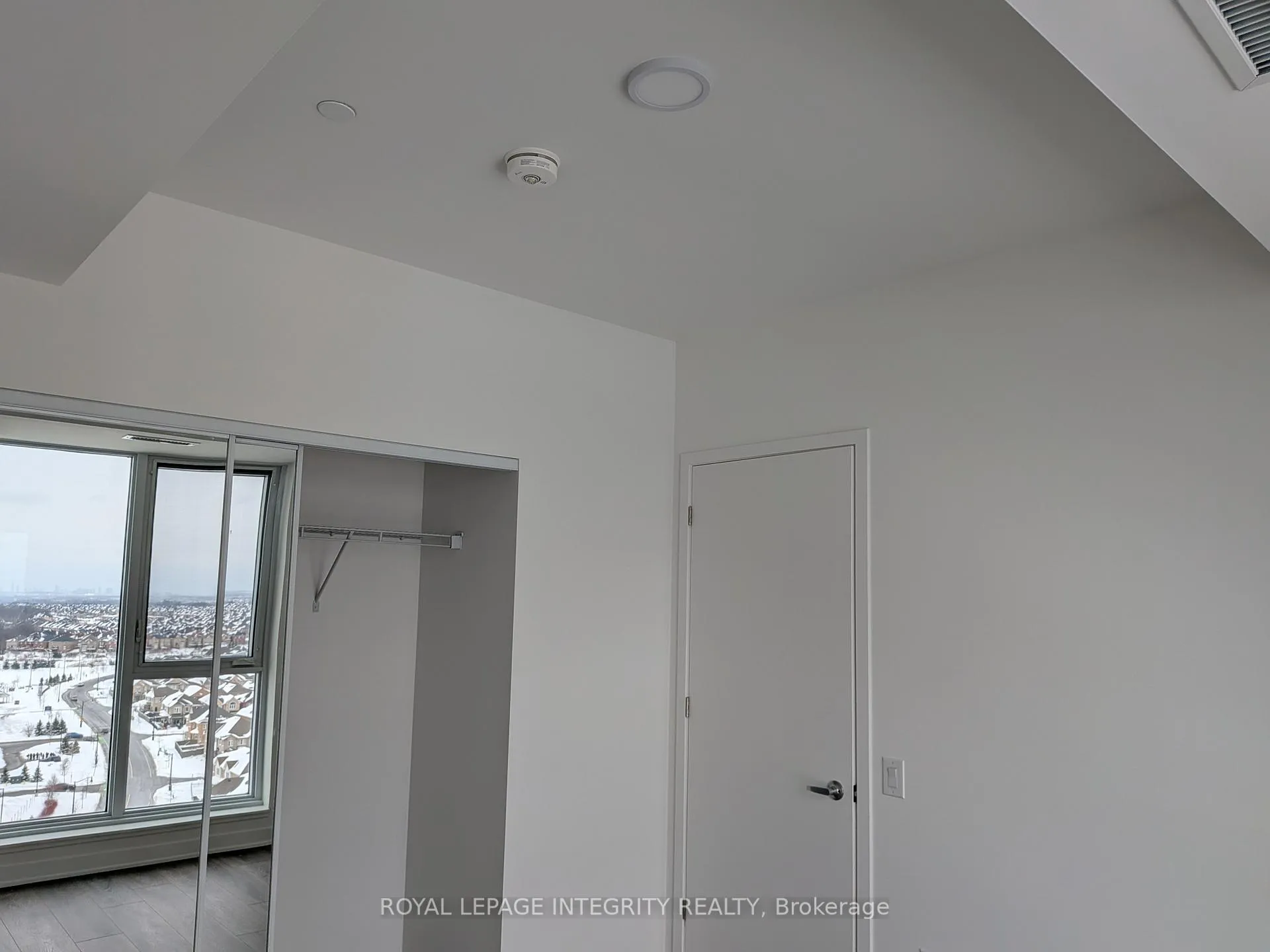 Photo 5 of Unit 1405, 10 All Nations Drive, Brampton, Northwest Brampton — HOMEH