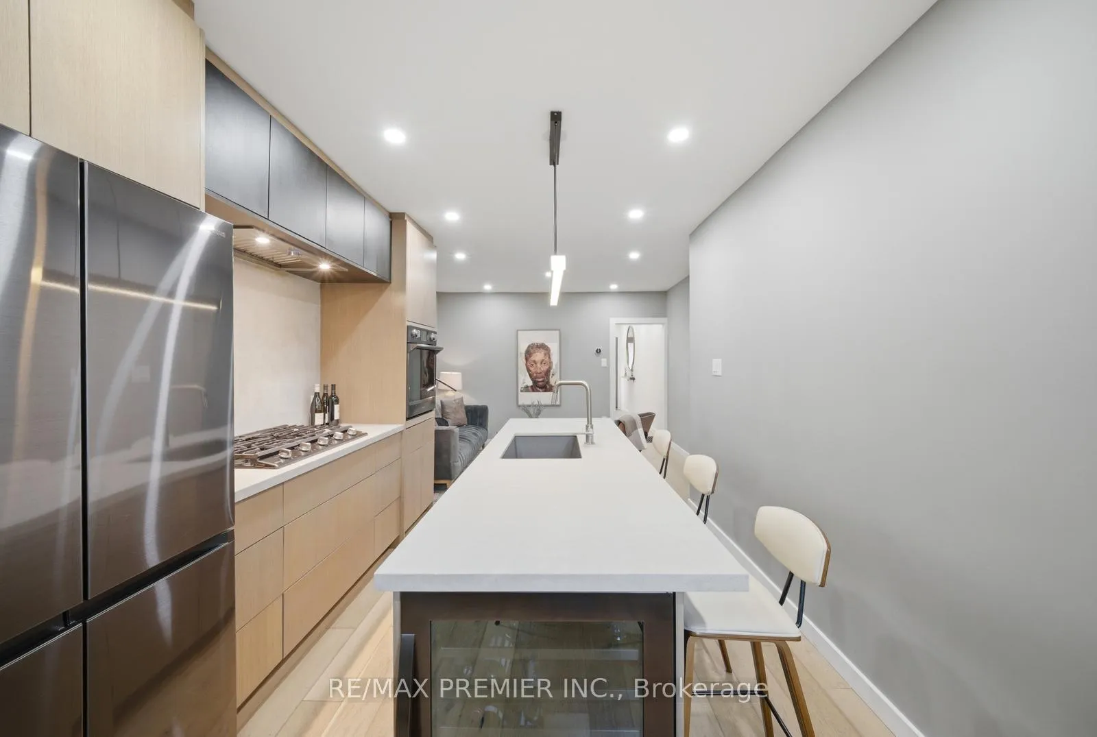 Photo 14 of 127 Ascot Avenue, Toronto, Corso Italia-Davenport — HOMEH