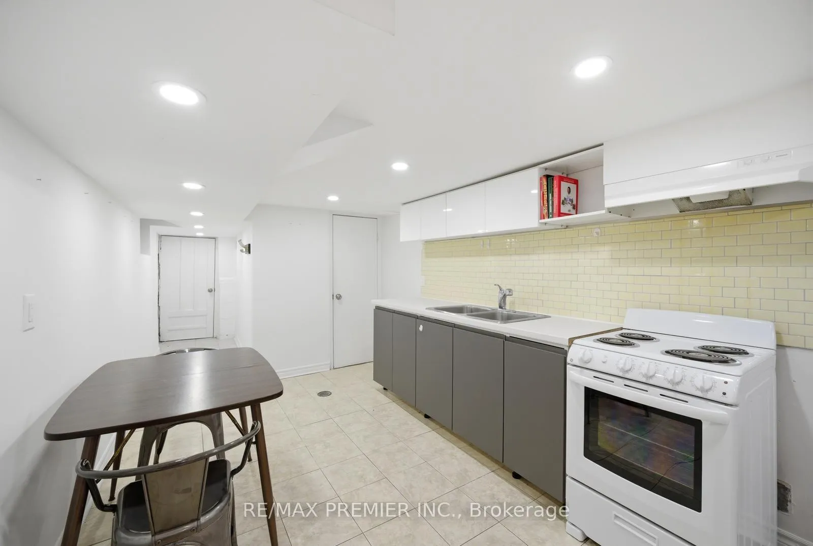 Photo 28 of 127 Ascot Avenue, Toronto, Corso Italia-Davenport — HOMEH