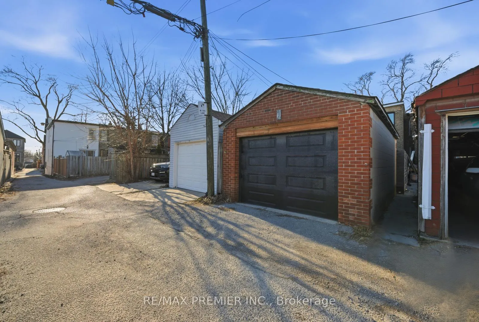 Photo 41 of 127 Ascot Avenue, Toronto, Corso Italia-Davenport — HOMEH