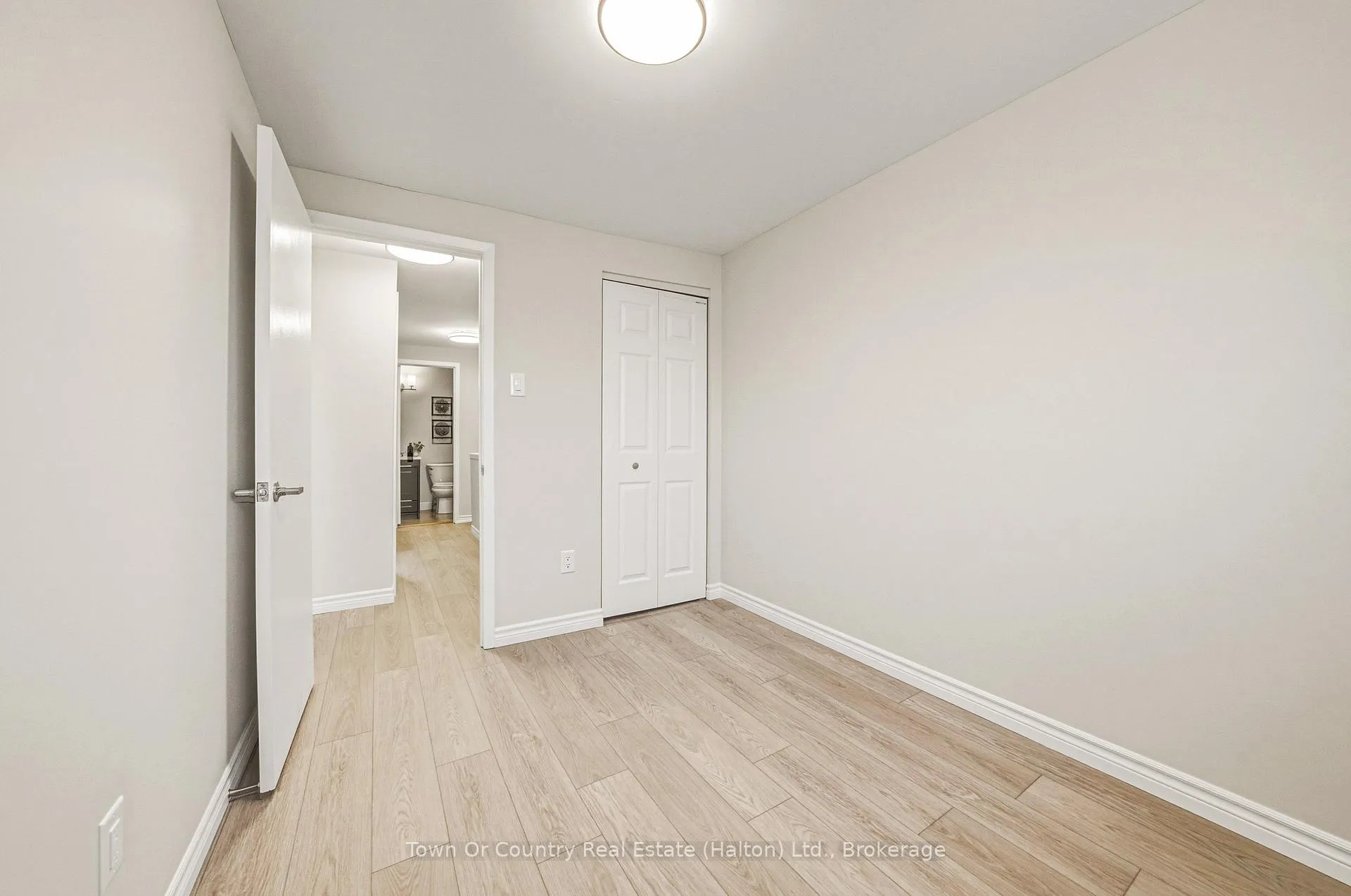 Photo 15 of Unit 2, 64 Bronte Street S, Milton, Old Milton — HOMEH
