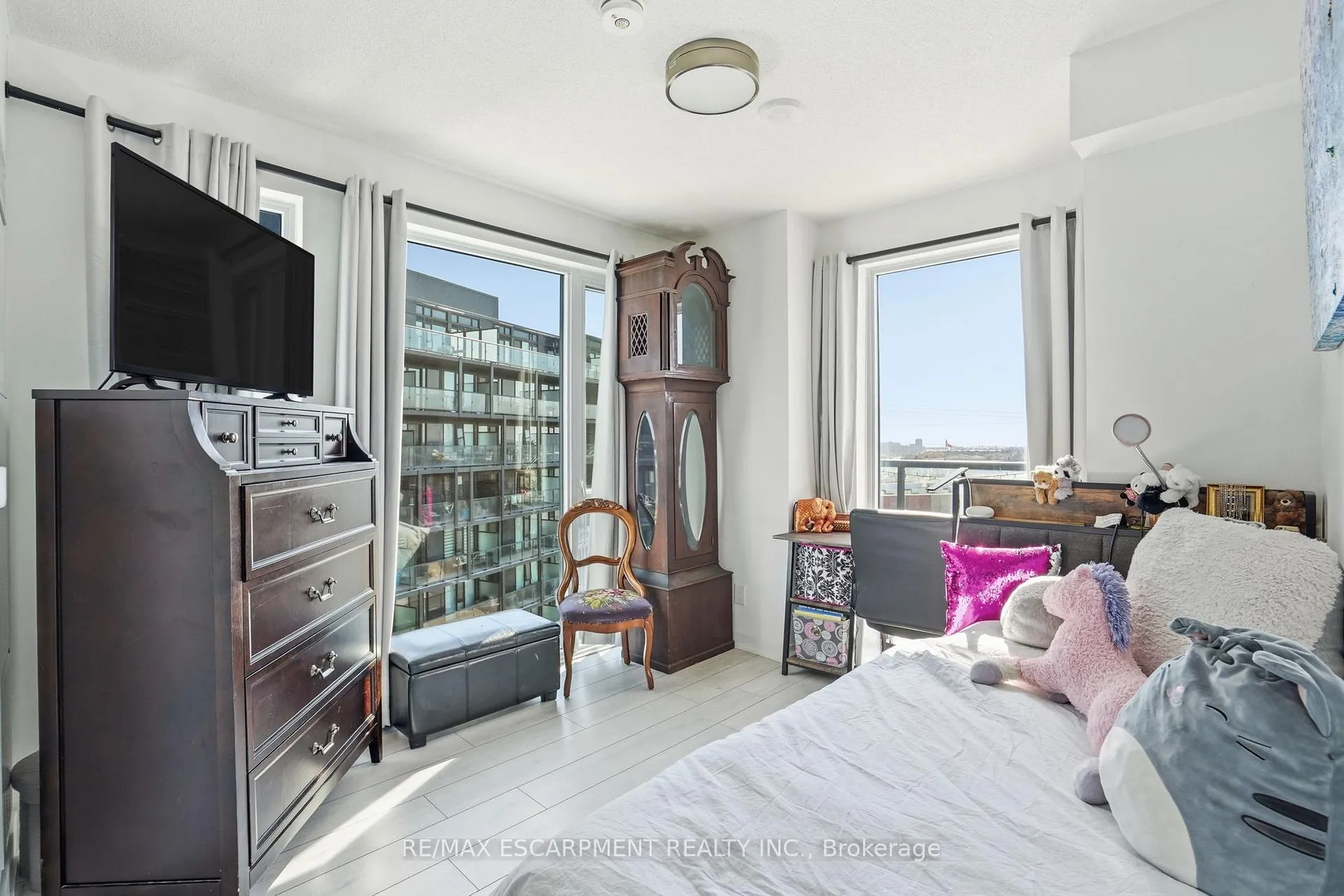 Photo 18 of Unit A814, 3210 Dakota Common, Burlington, Alton — HOMEH