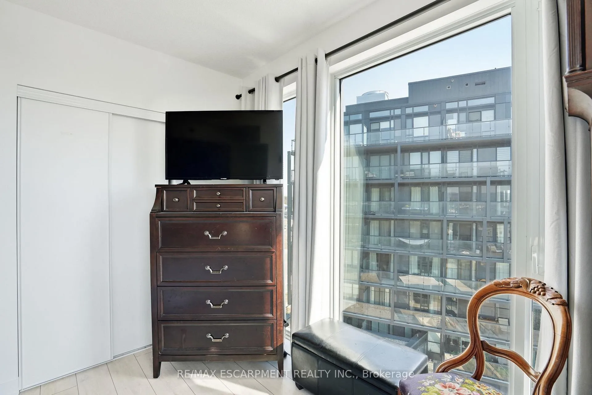 Photo 19 of Unit A814, 3210 Dakota Common, Burlington, Alton — HOMEH