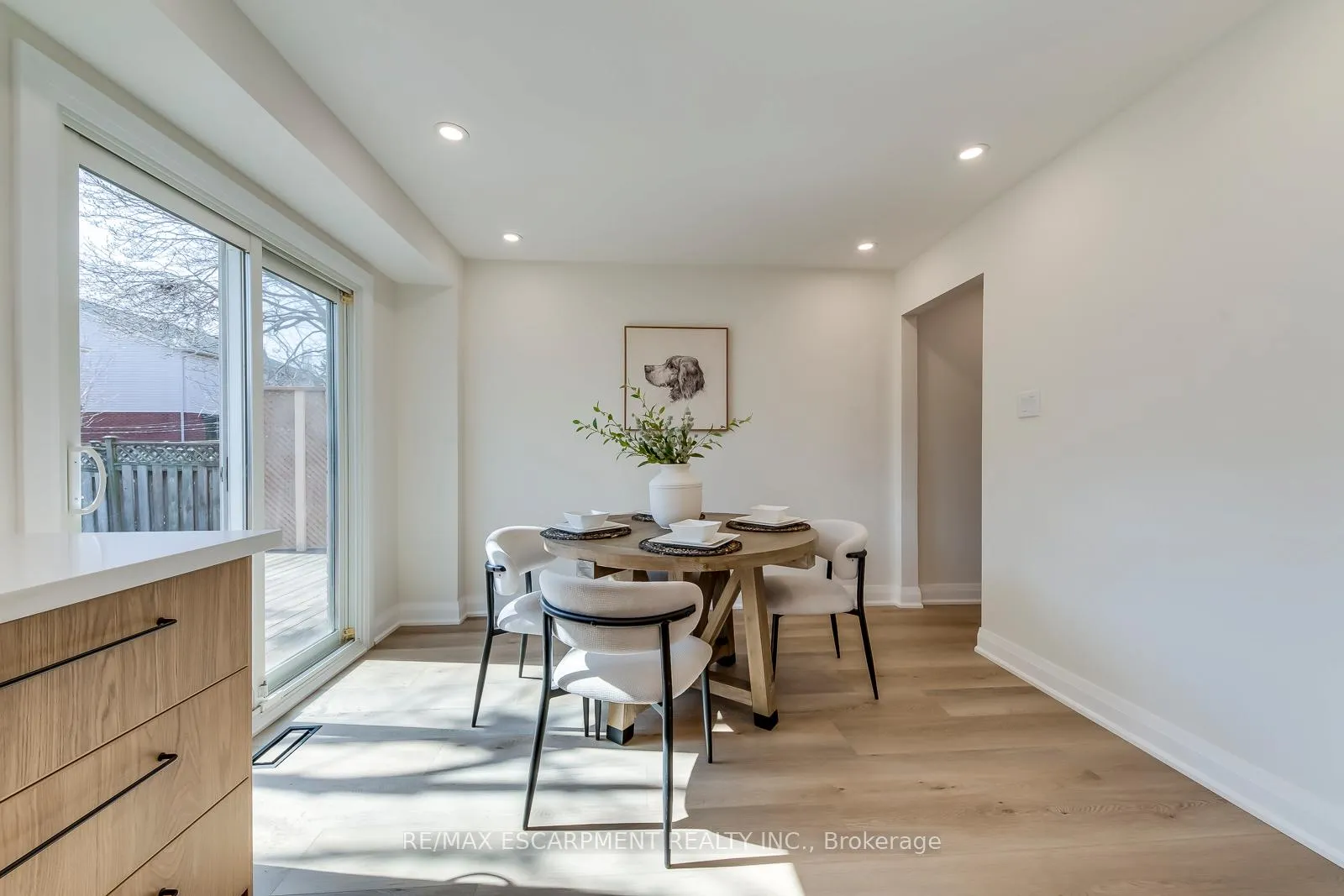 Photo 13 of 3184 Renton Road, Burlington, Headon — HOMEH