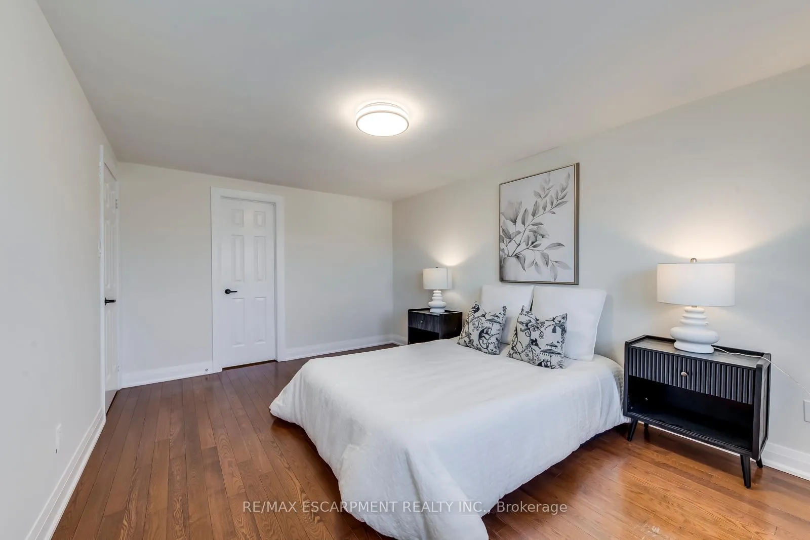 Photo 29 of 3184 Renton Road, Burlington, Headon — HOMEH