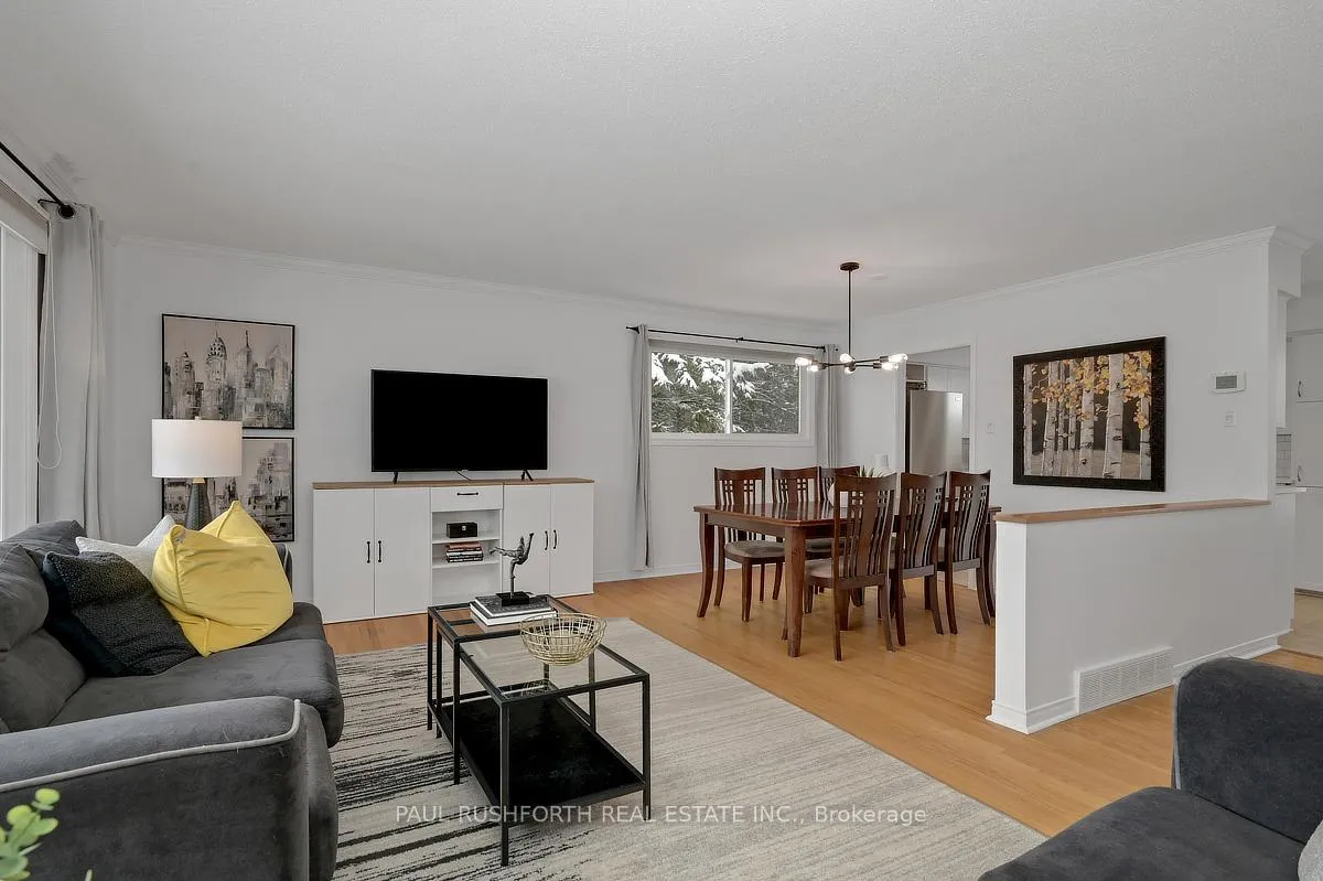 Photo 9 of 34 Beverly Street, Ottawa, Stittsville (Central) — HOMEH