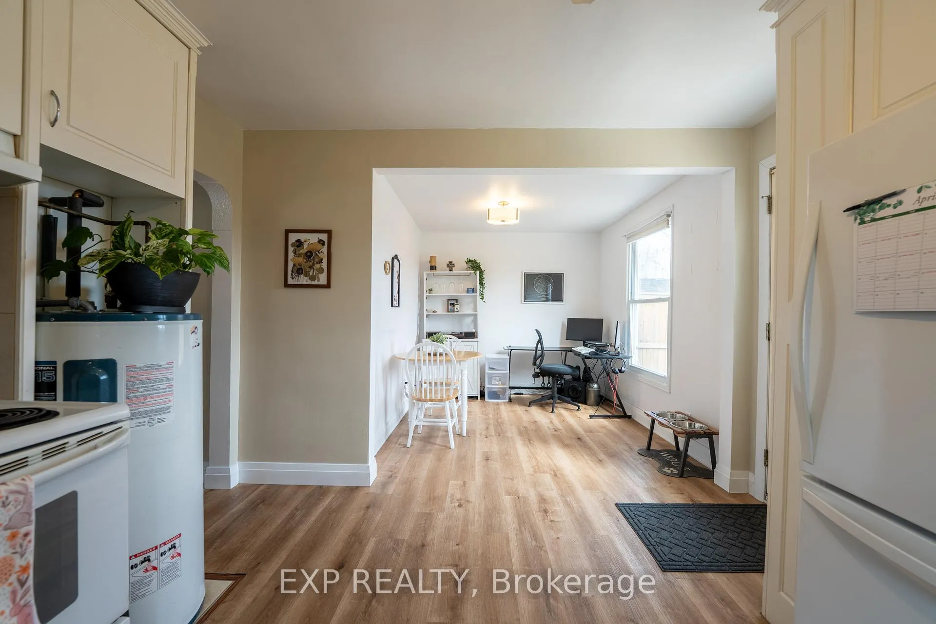 Photo 18 of 32 Alexandra Boulevard, St. Catharines, Secord Woods — HOMEH
