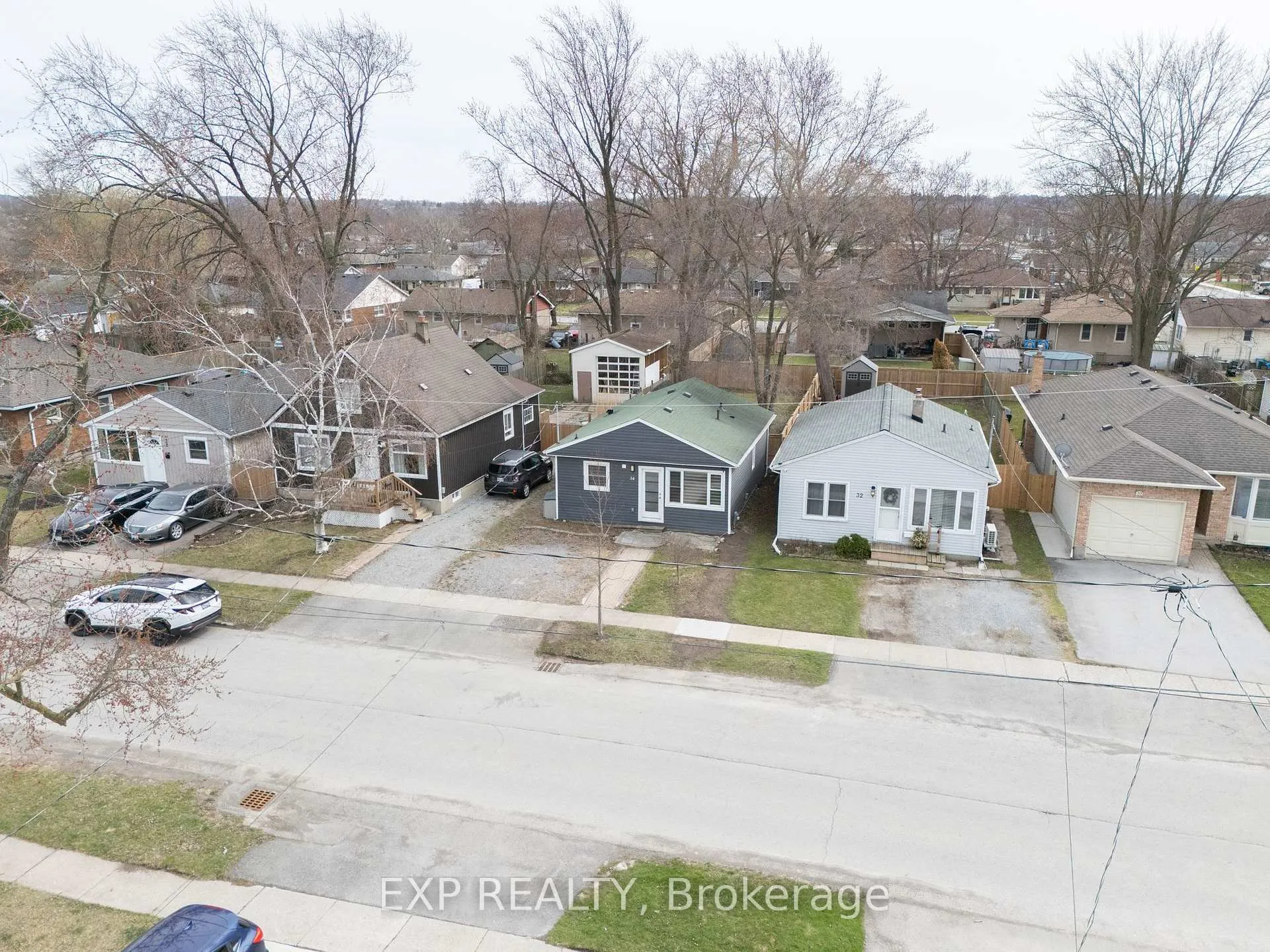 Photo 30 of 32 Alexandra Boulevard, St. Catharines, Secord Woods — HOMEH