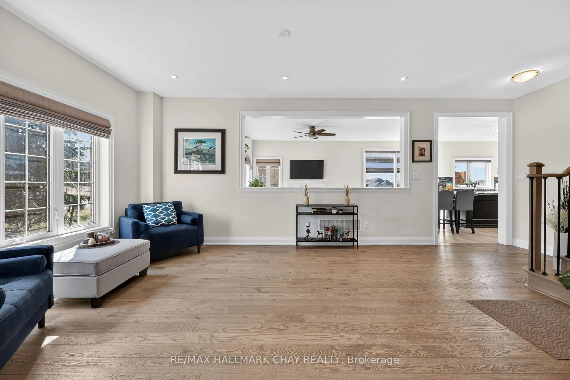 Photo 6 of 2 Cypress Point Street, Barrie, Holly — HOMEH