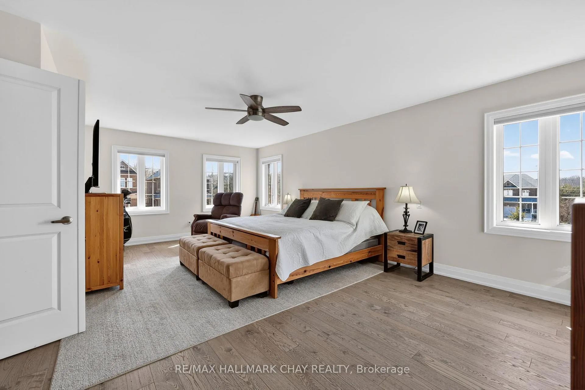 Photo 21 of 2 Cypress Point Street, Barrie, Holly — HOMEH