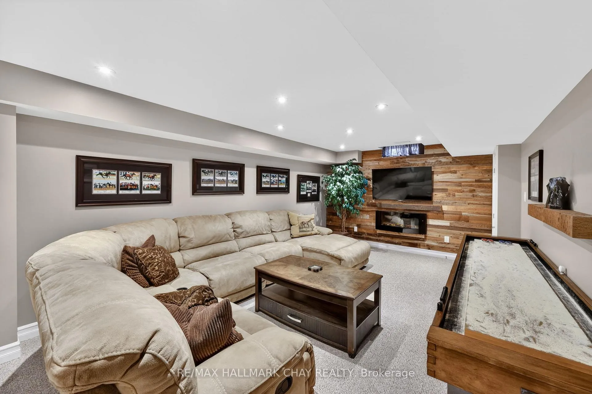 Photo 38 of 2 Cypress Point Street, Barrie, Holly — HOMEH