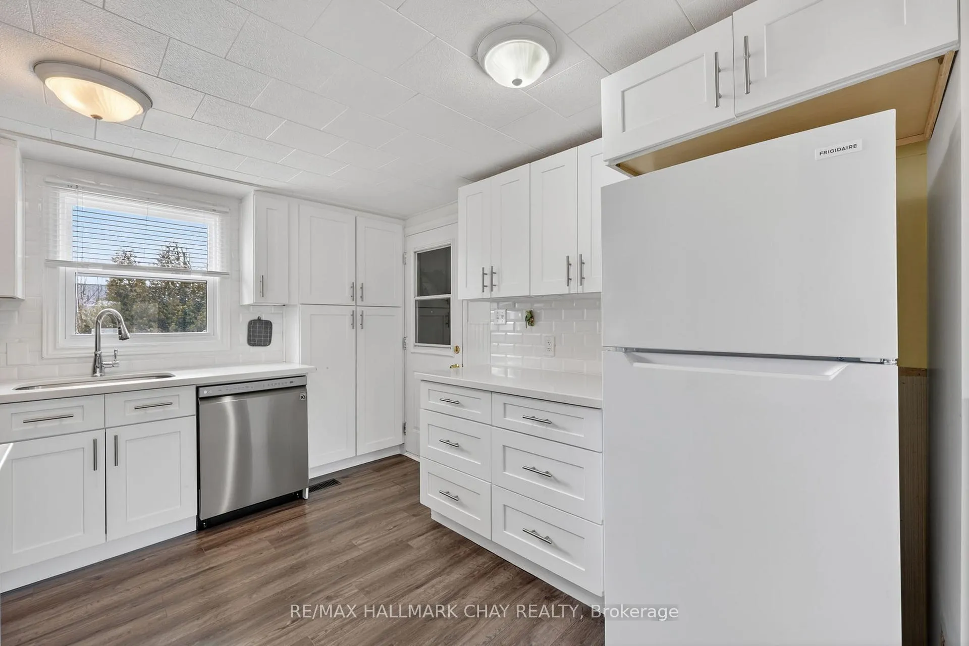 Photo 9 of 27 Alexander Road, Orillia — HOMEH