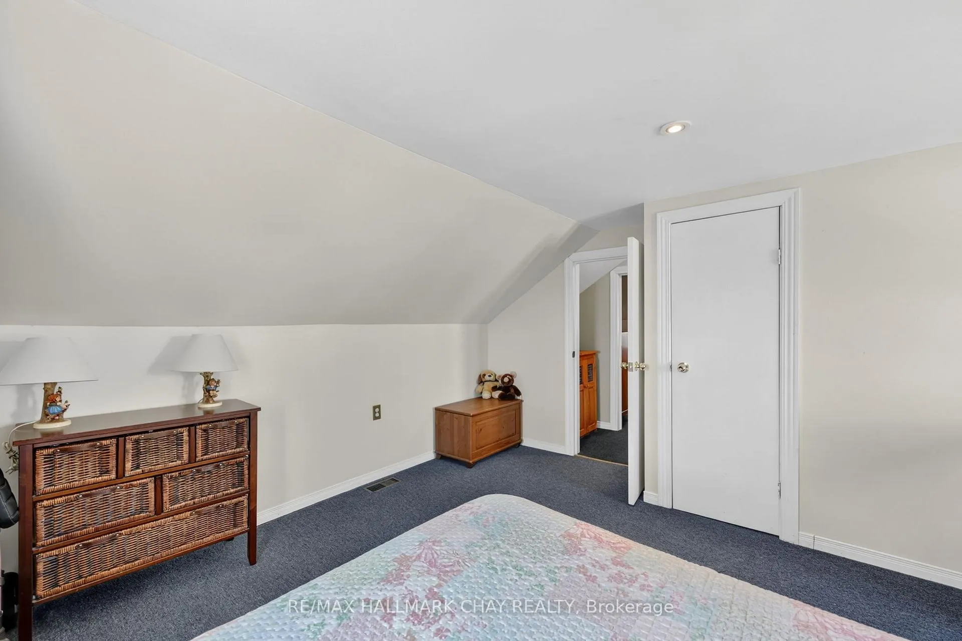 Photo 19 of 27 Alexander Road, Orillia — HOMEH