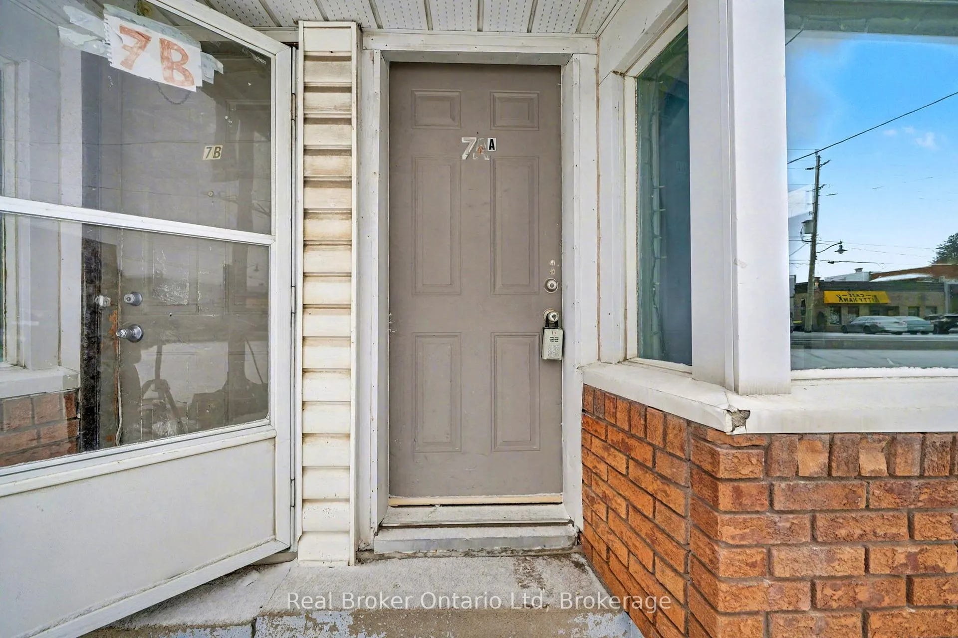 Photo 5 of Unit A, 7 Robert Street, Penetanguishene — HOMEH