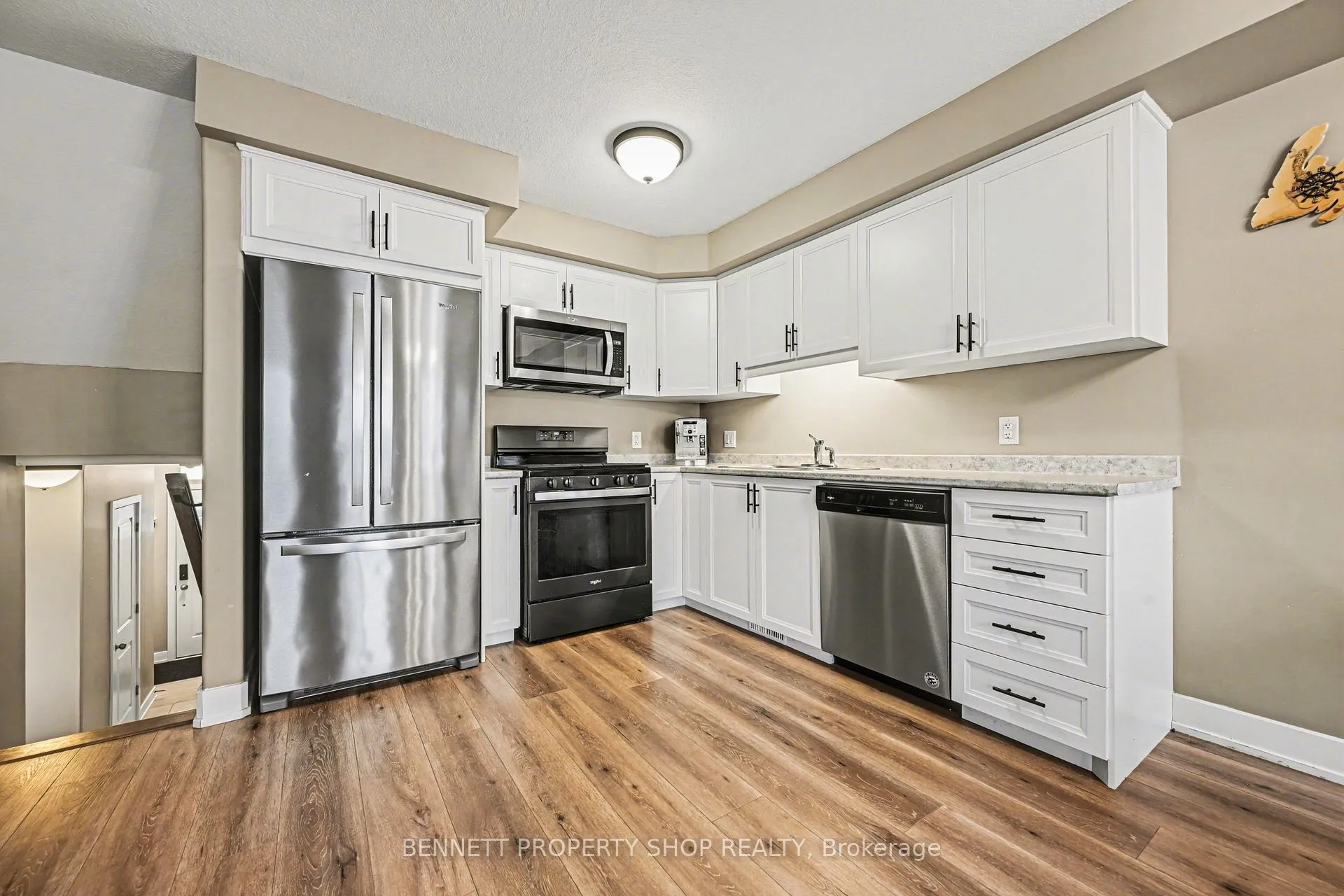 Photo 7 of 33 Staples Boulevard, Smiths Falls — HOMEH
