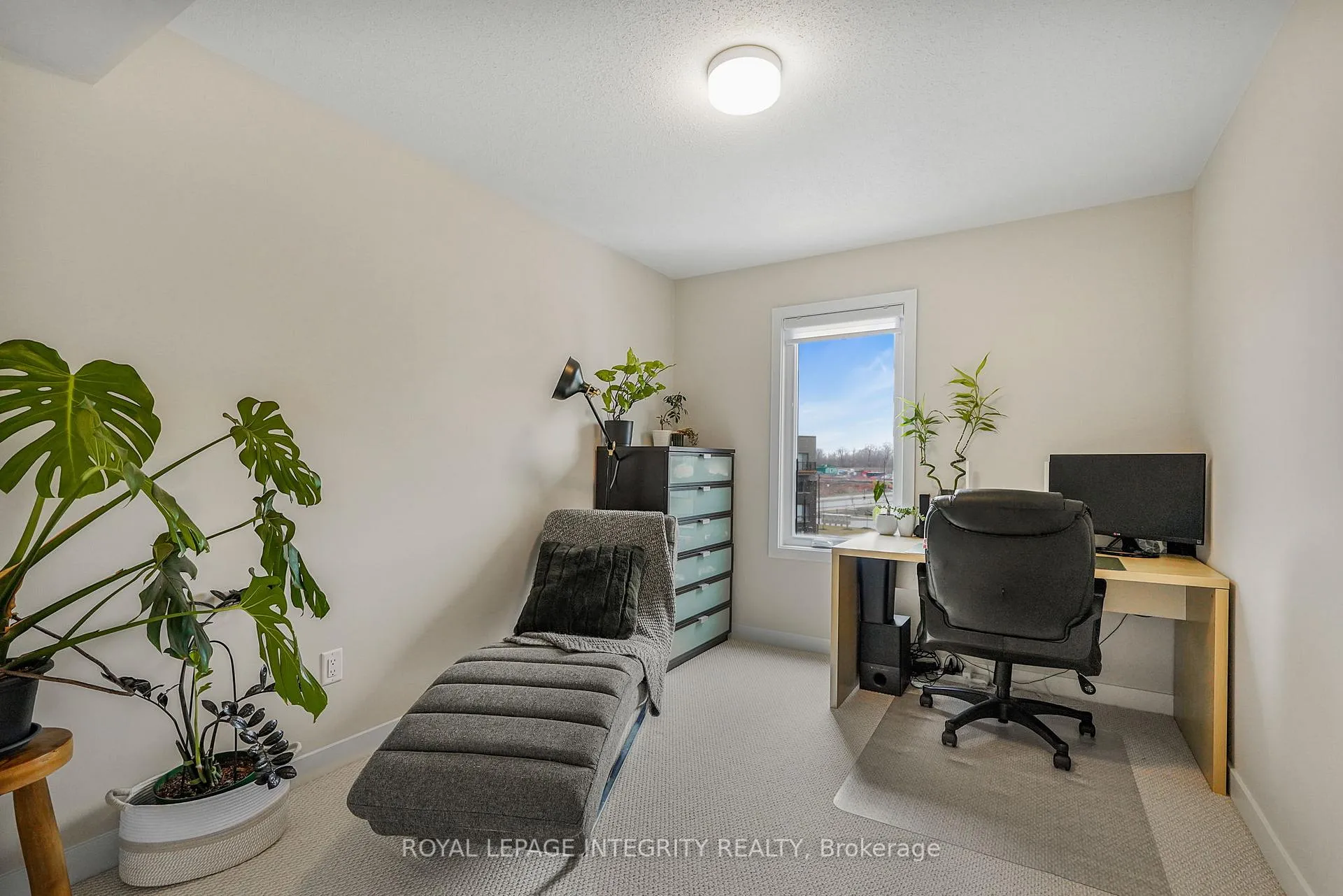 Photo 19 of 626 Mishi Private, Ottawa, CFB Rockcliffe and Area — HOMEH
